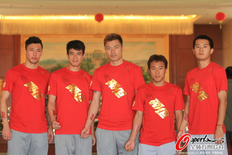 [流言板]庫里談穿各種不同的球鞋：就是為了好玩，我對未來充滿期待