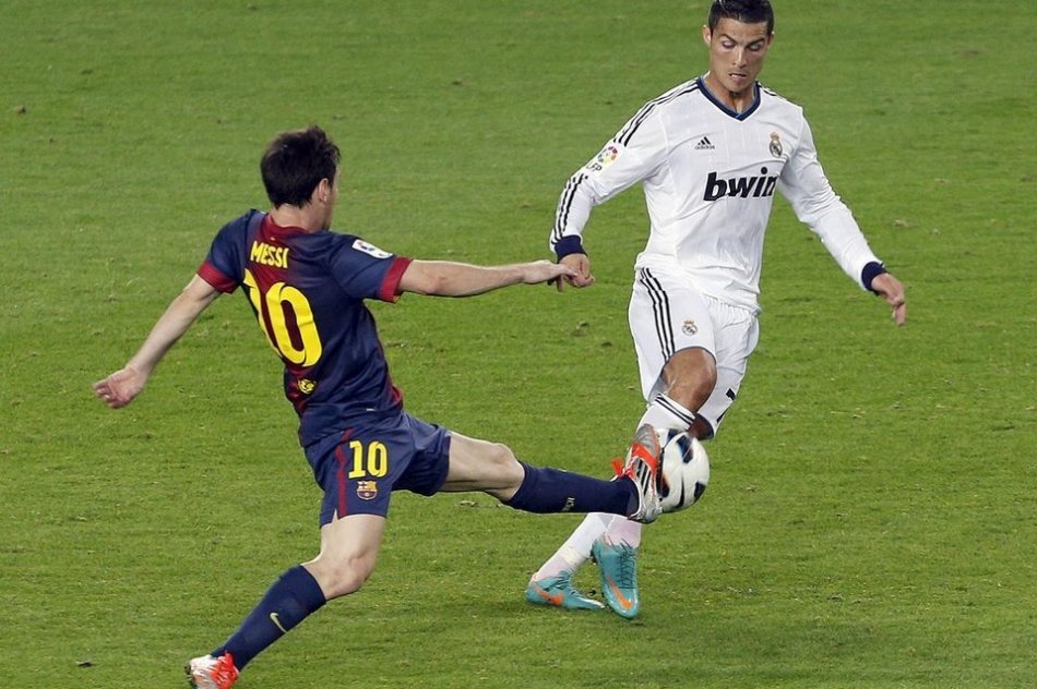 西班牙足球甲级联赛第7轮梅西C罗正面对决_做