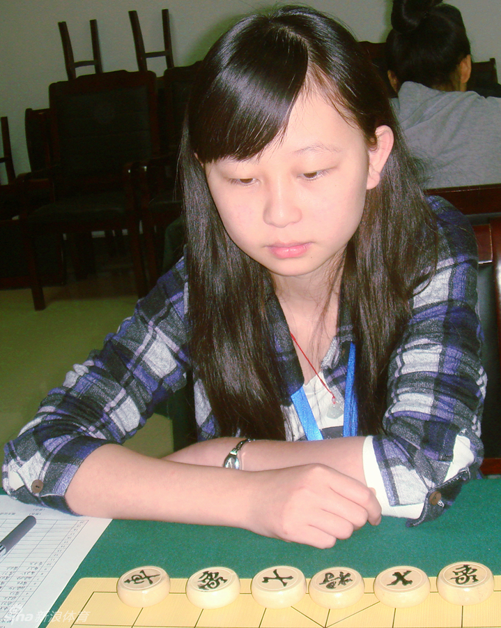 象棋个人赛女棋手特辑_高清图集_新浪网