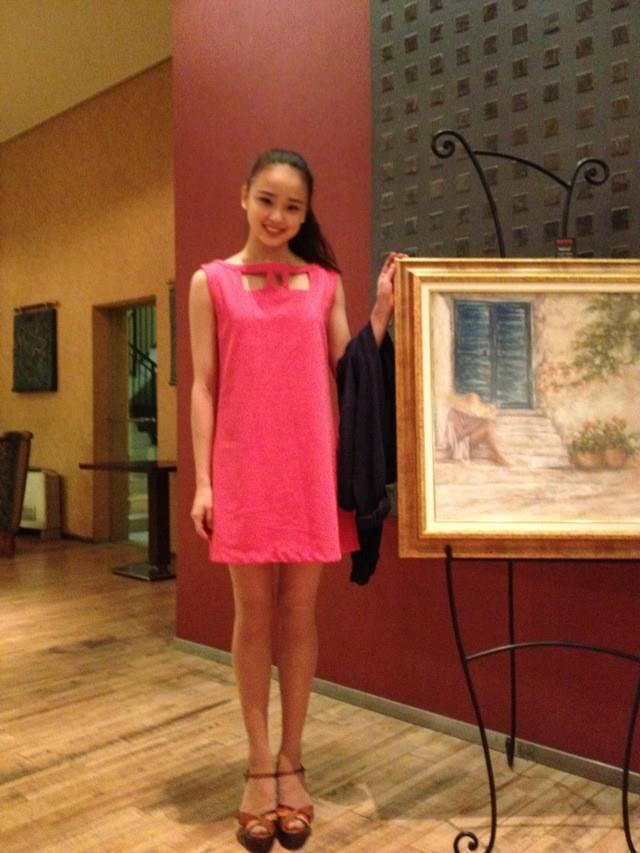 韩国体操美女<em>孙妍</em>私房写真<em>照片</em> 公主风格曝光