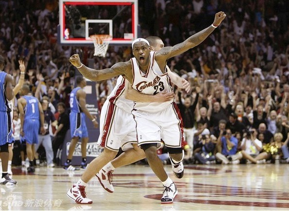 nba詹姆斯绝杀魔术_詹姆斯绝杀魔术高清_詹姆