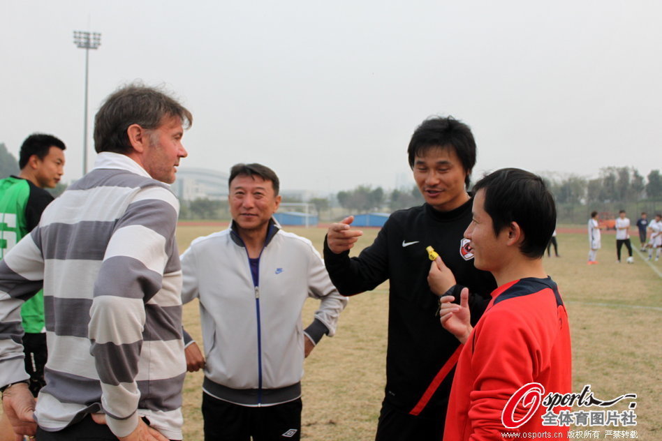 HlE长约绑定塔赞了？真的要回去了吗？