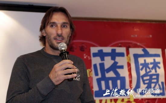 雖然狀態有所下滑，但內線支柱不應該成為快船糟糕戰績的背鍋俠？