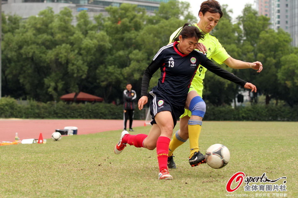 体坛：最近两家中超球队与瓦科接触，但尚未谈妥薪资条件