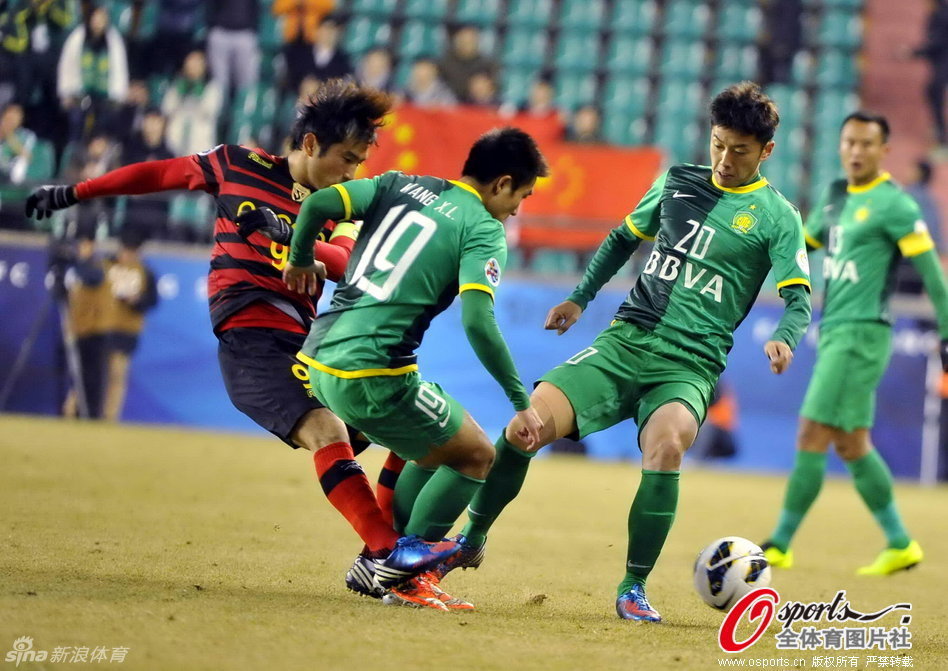 蓉城队1比2不敌河南队 提前退出中超争冠战