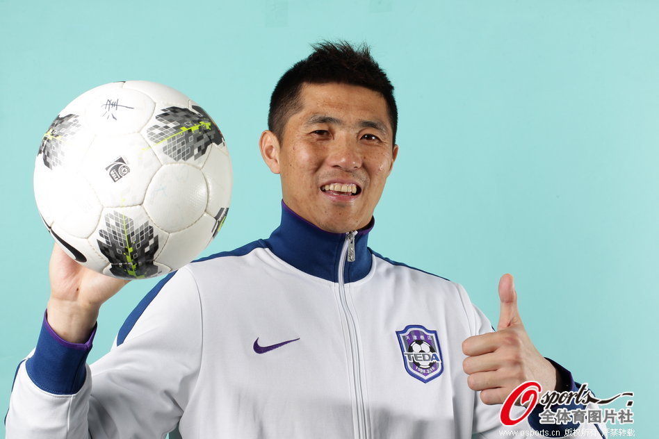 明日中甲收官战！铁人主场将举行颁奖仪式??知名歌手赵传献唱