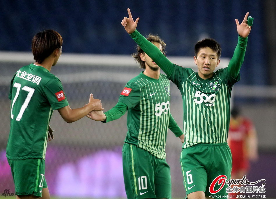 豪取5连胜！塞尔塔官推赛后玩梗曼联：当你支持曼联/塞尔塔后...