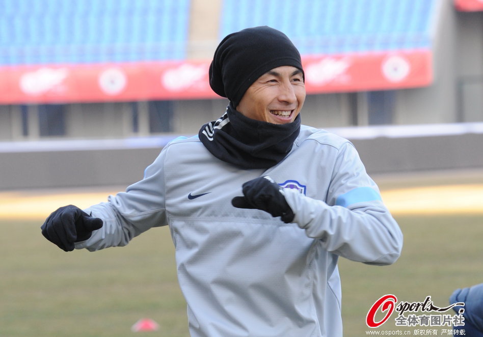 鲁媒：瓦科希望能续约时间更长一些，薪金也能保持在球队顶级水平