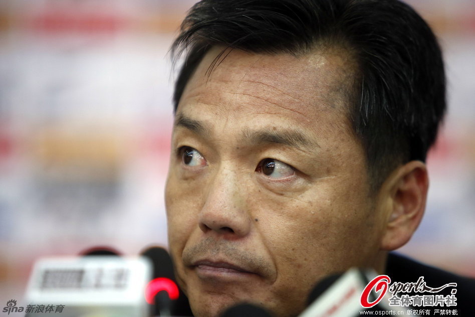 东体：邵佳一执教国足愿望强烈，“土洋结合”配置得到高层认可