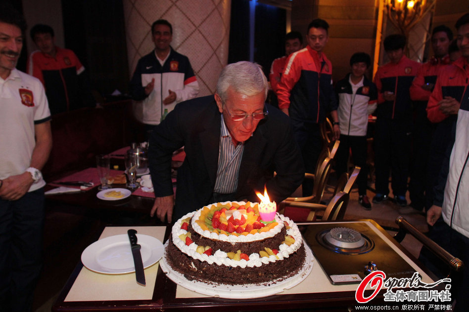 庫里缺陣！勇士96