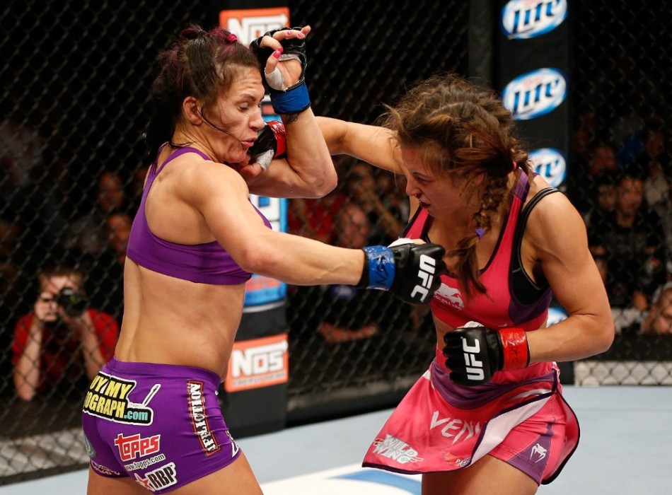 比赛的意外失利和对手的嘲笑让我心情沮丧坐在