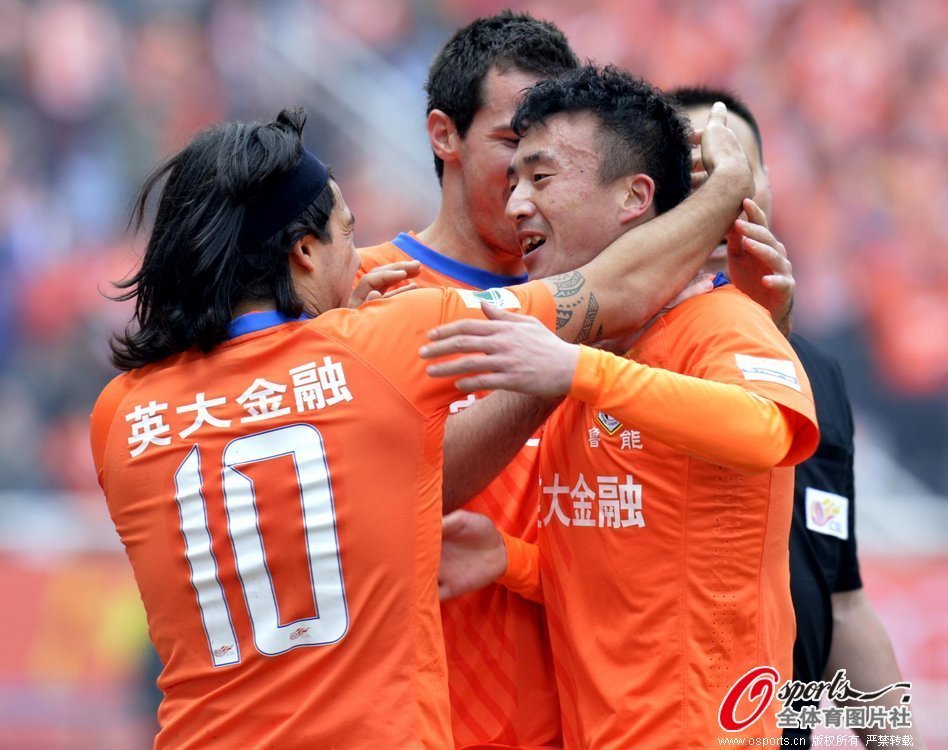 哈曼：拜仁仍是欧冠冠军的重要竞争者，战胜大巴黎是一种警告