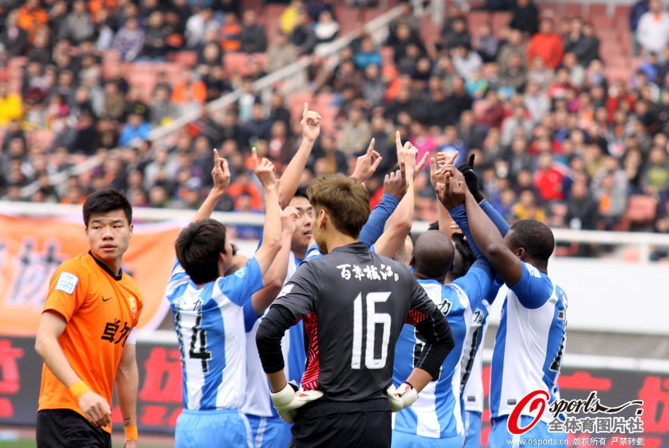 杨瀚森：在NBA去发展联盟不是坏事 常规赛让我感觉自己非常渺小