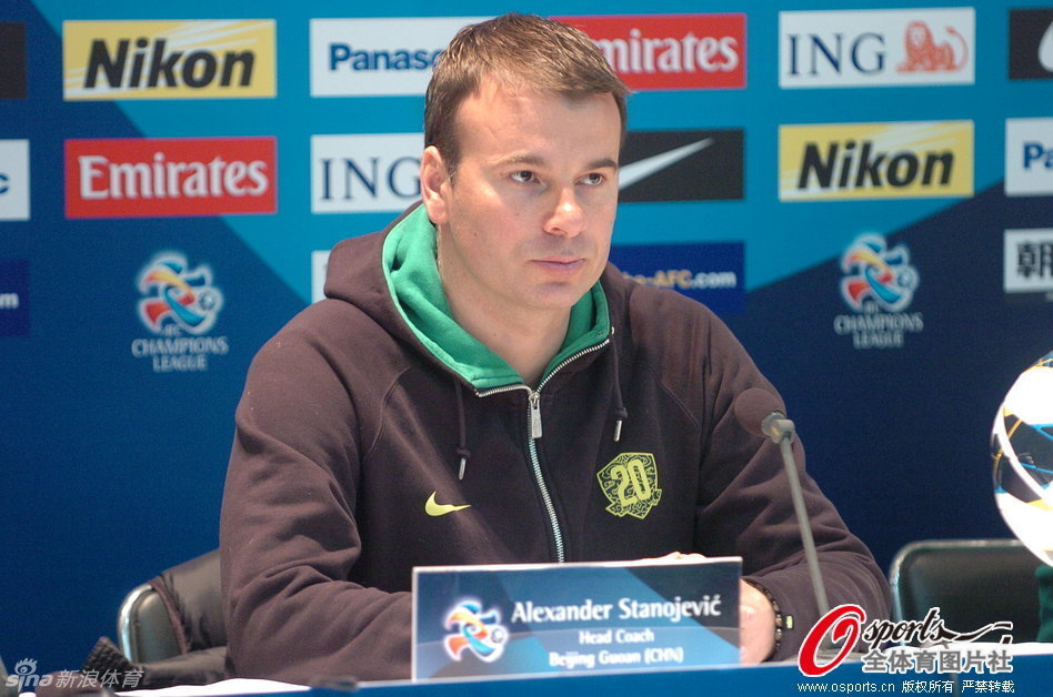 開拓者慘遭絕殺，全場球迷抱頭不敢相信，誰注意楊瀚森的舉動