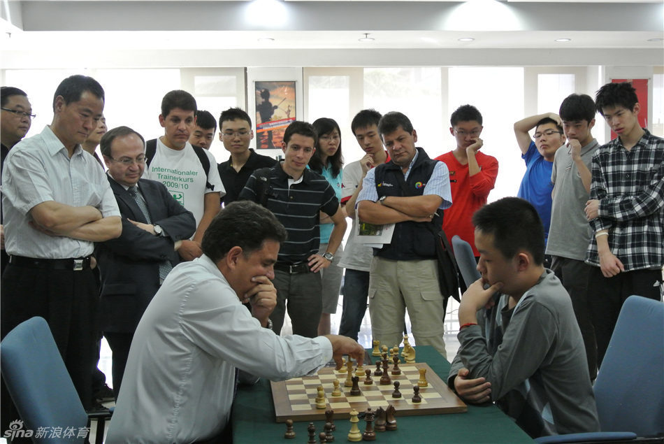 尼克斯98