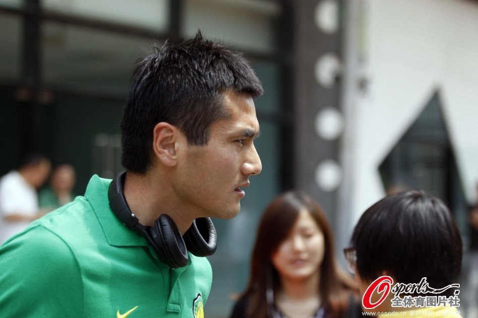 替補出場豪取36分，火箭二隊板凳席上還坐著一名強力得分手？