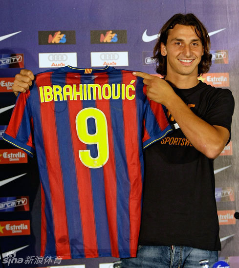 足坛转会费前十一览 - 新闻中心 - 佛山信息网 |