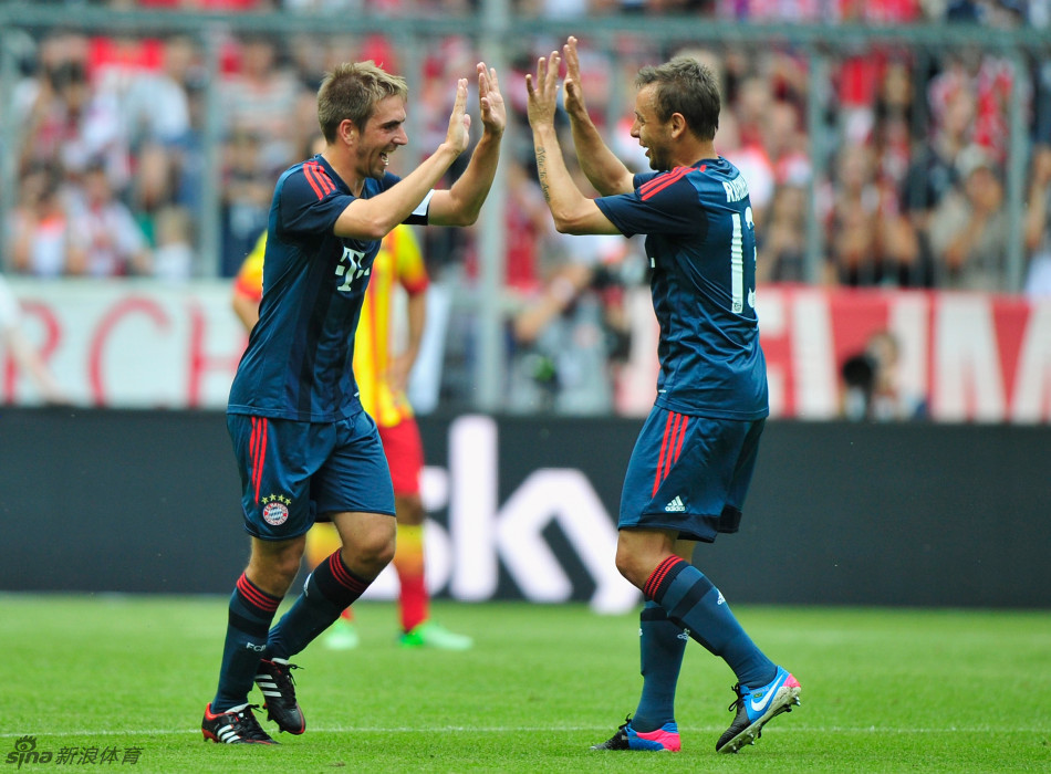 热身赛-拜仁慕尼黑2:0巴萨罗那