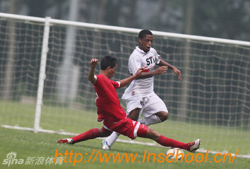 都是小丑？苏群回应被管维佳阴阳：哥谭骂我的人很多 不太关心