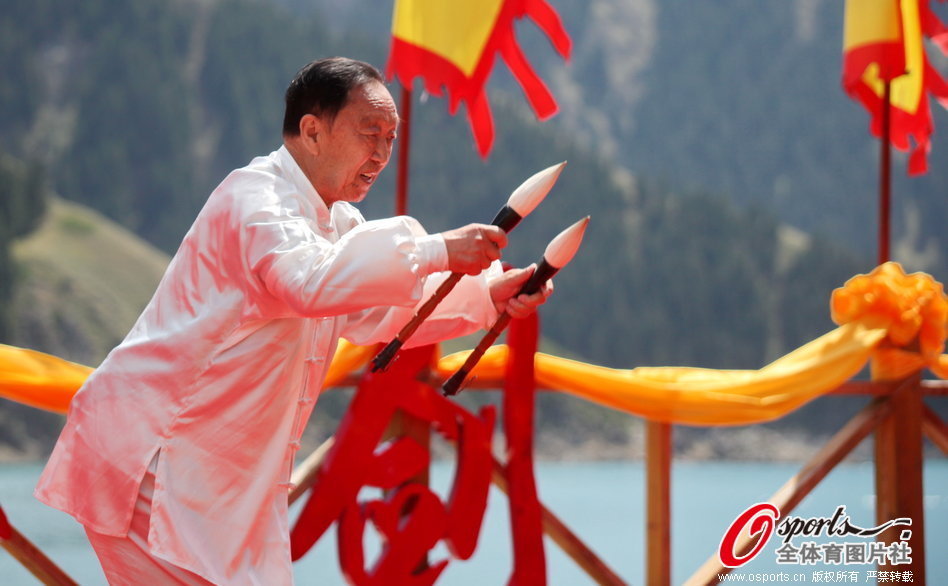 武林大会比武现场_高清图集_新浪网
