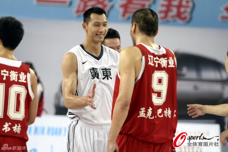 全运男篮广东胜辽宁夺冠图片 107136 948x63