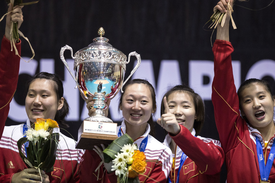 【球讯】U23<em>女排</em>世锦赛中国3-0多米尼加 夺得