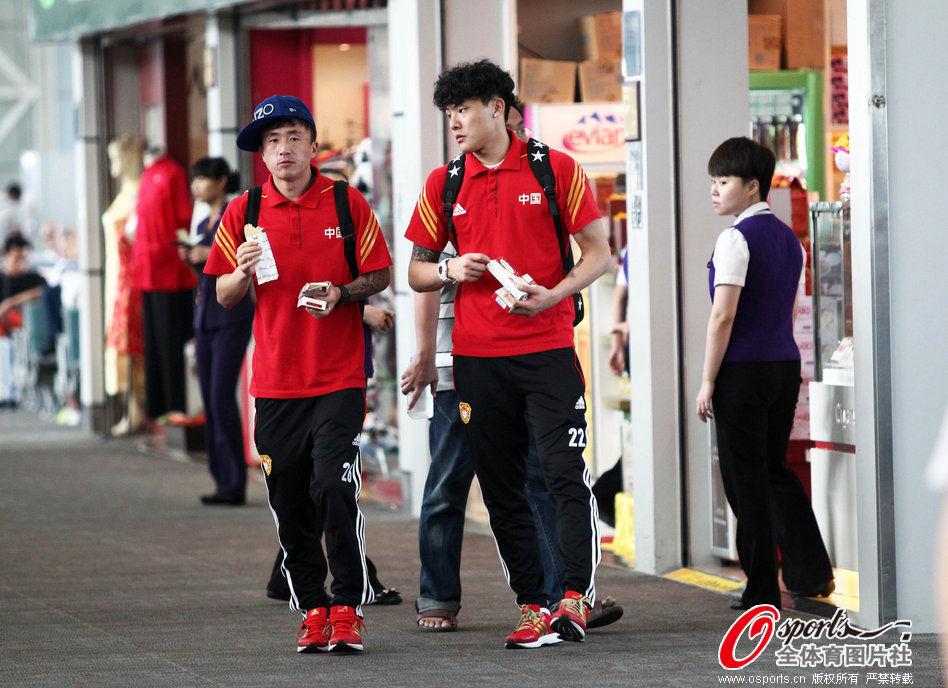 [流言板]ESPN預測明日比賽勝率：快船僅為47.1%，而黃蜂達到52.9%