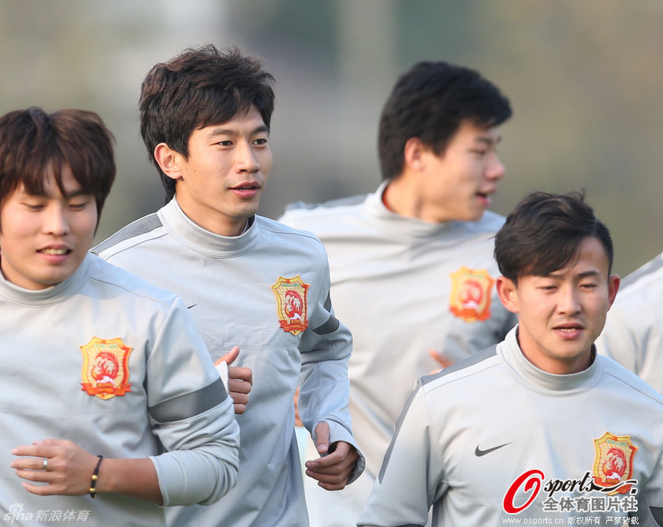 武汉卓尔备战中甲联赛 - 新闻中心 - 佛山信息网