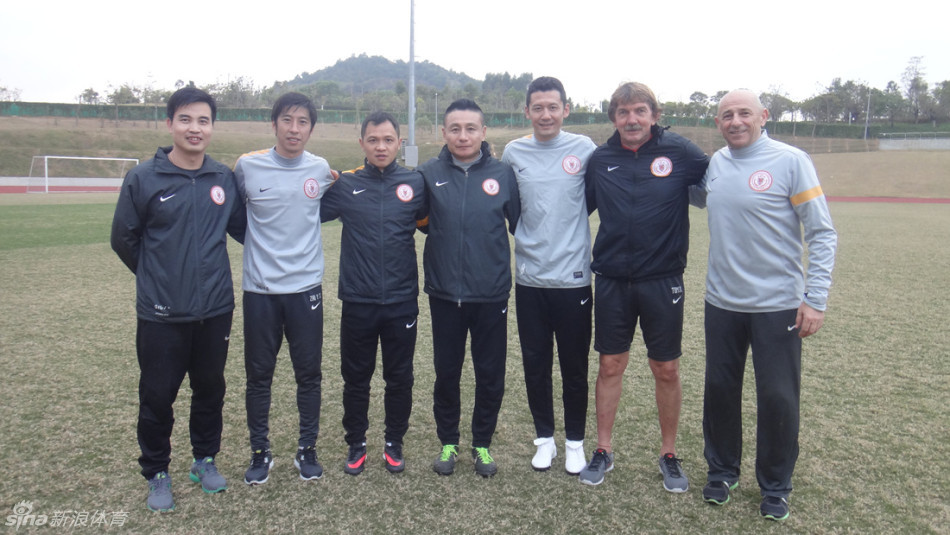 [招牌評選]第十四期：節奏引擎決斷開團，你心中Jiejie的招牌英雄是？