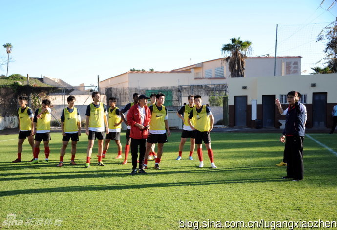 ??当地媒体：斯波的房子被大火完全烧毁 目前暂无人员伤亡