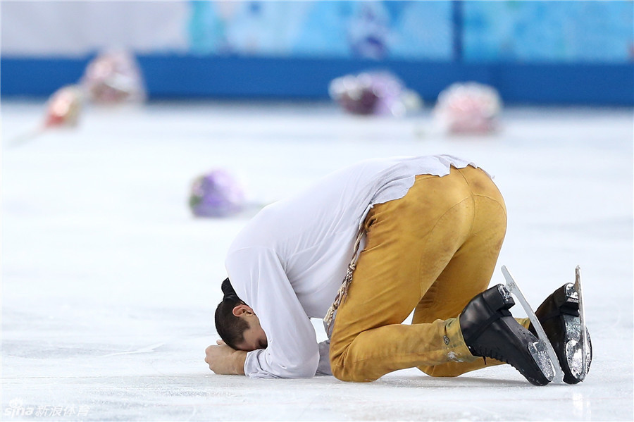 天下足球十年-乐鱼app(leyu)官方网站-乐鱼官网