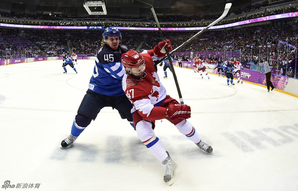 新浪直击俄罗斯冰球大战