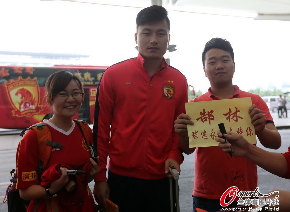 周一竞彩篮球焦点：独行侠面临难题 火箭暴走状态佳