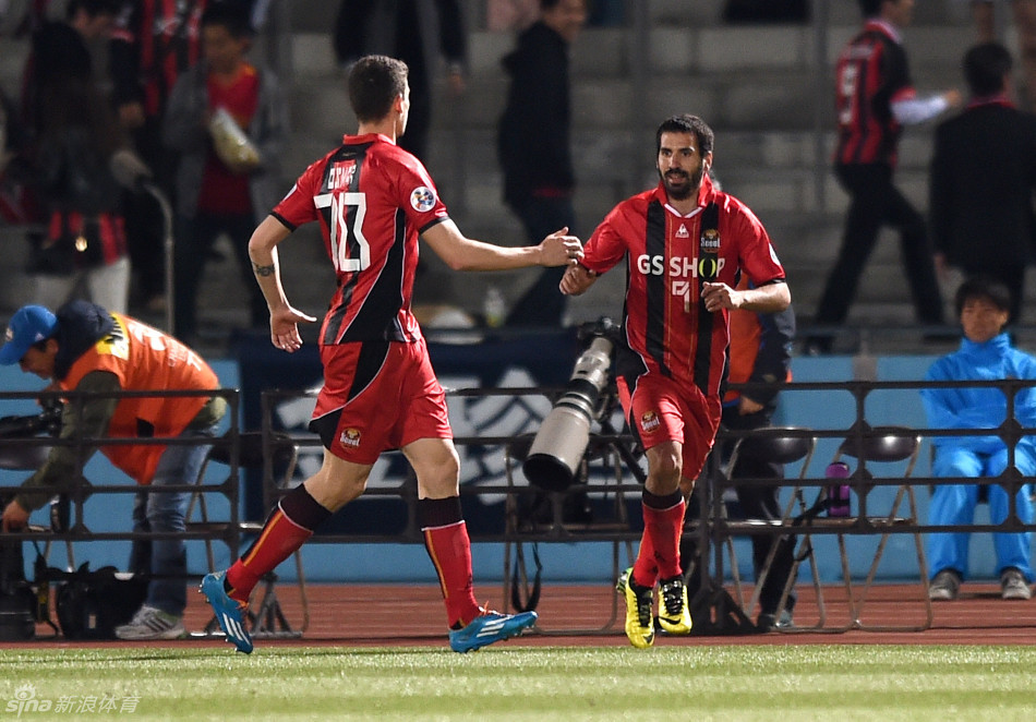 逼得防守大閘去持球進攻，快船的打法真是出了大問題了？