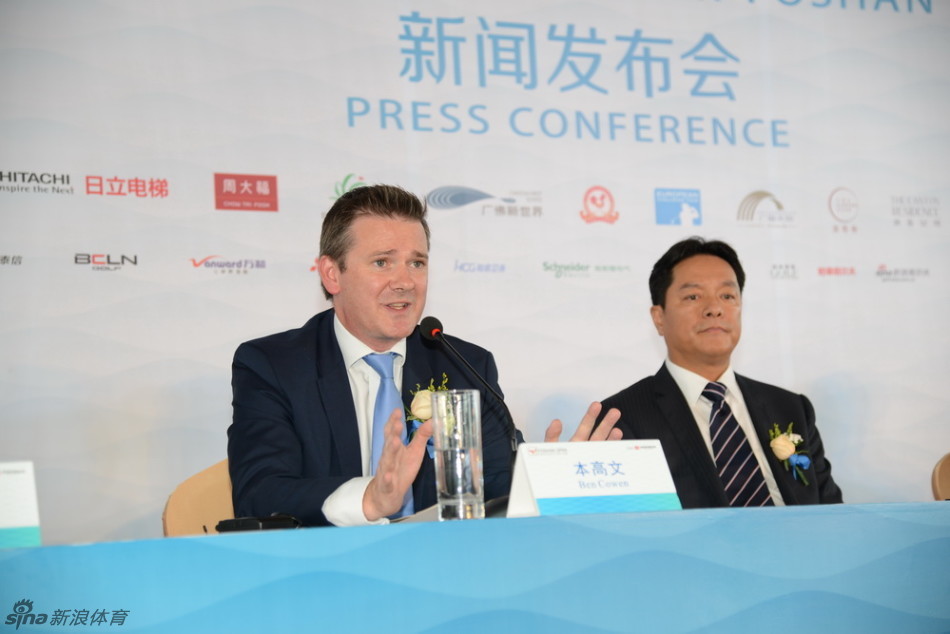 欧巡赛国际事务总监本高文在新闻发布会上发表热情致辞，阐述赛事落户佛山的战略意义。
