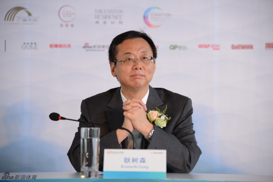 广东省高尔夫球协会秘书长姜勇军在仪式上致辞，代表本地体育机构对国际赛事的到来表示热烈欢迎。