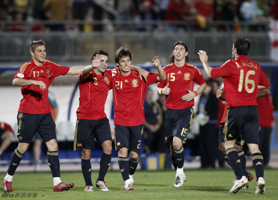 哈维退出西班牙国家队