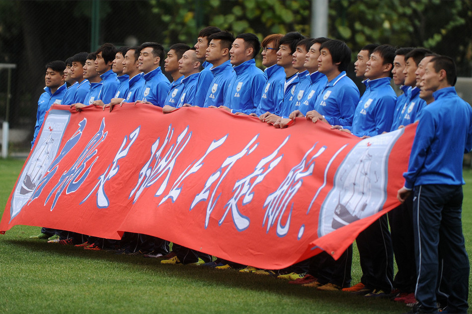 著名解说员董路组建业余足球队 目标参加足协