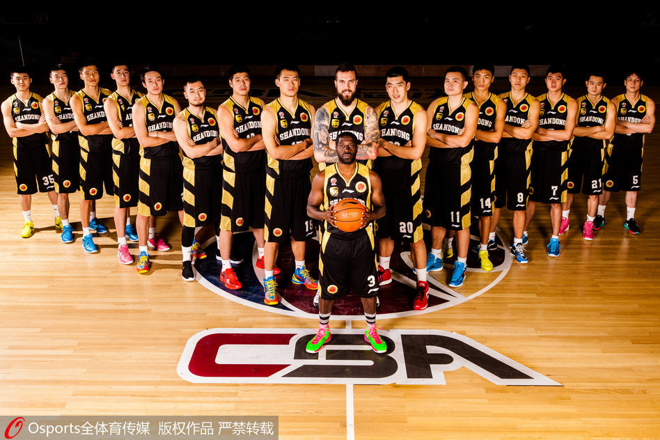  山东高速男篮 新赛季写真_永清体育新闻门户网
