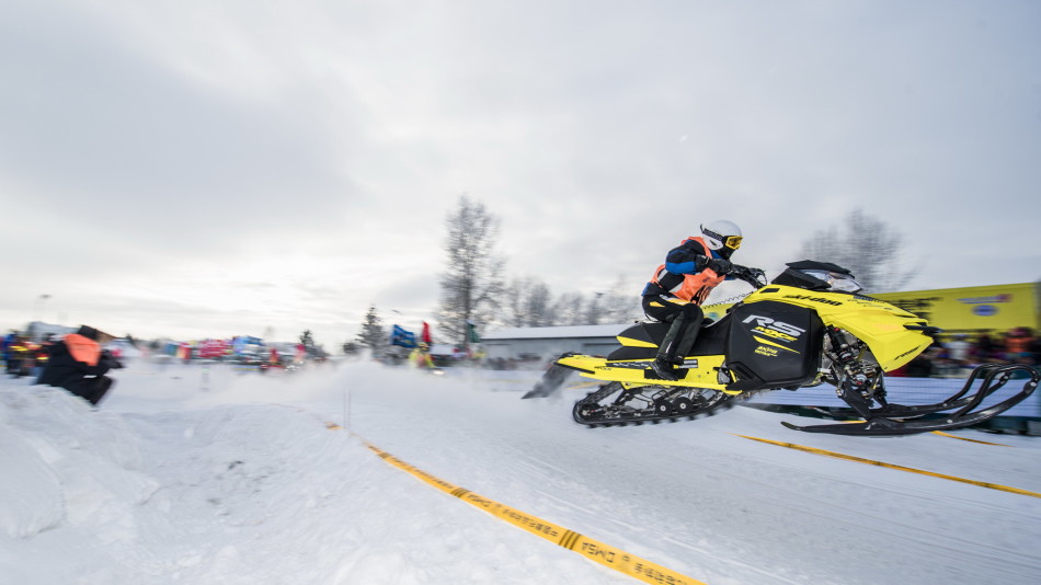 呼伦贝尔雪地摩托挑战赛
