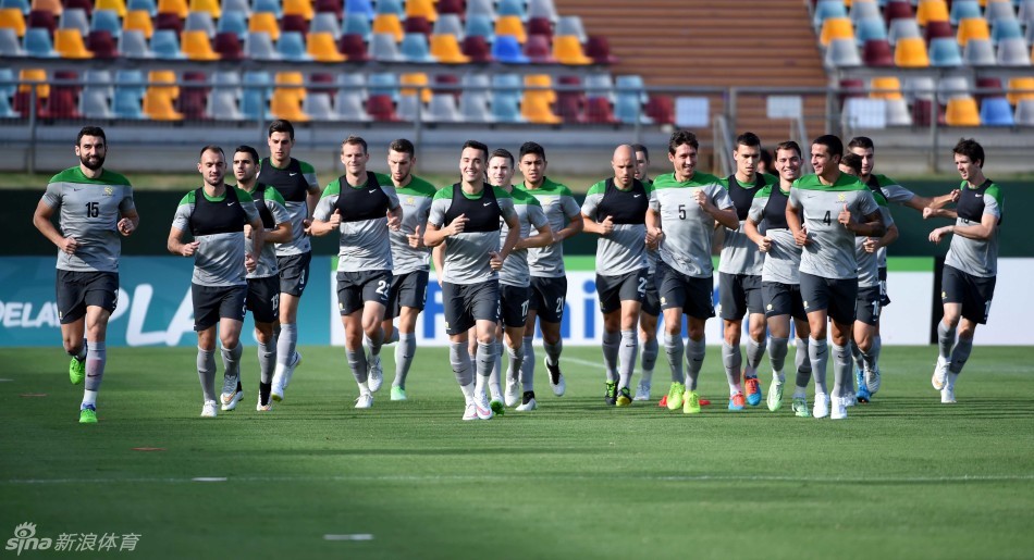 [流言板]赛事官方提问Bdd：谁的S15全球总决赛表现更出色