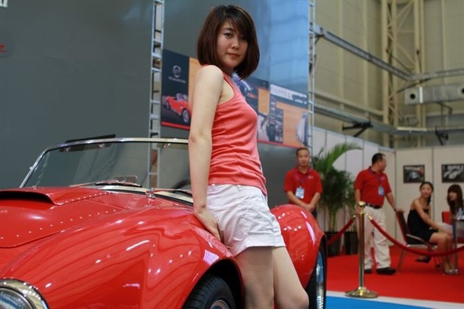 泳池飞鱼贺俊的逐浪瞬间