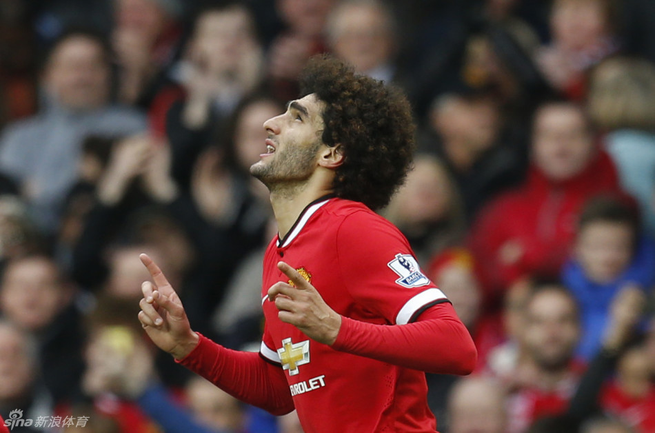 曼联对热刺图片