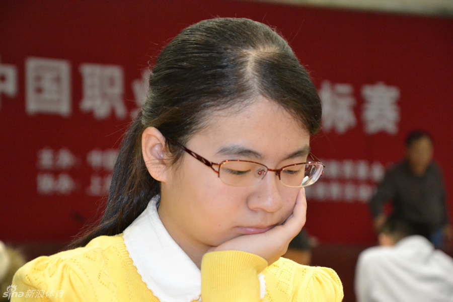 倡棋杯预赛首轮女棋手_高清图集_新浪网