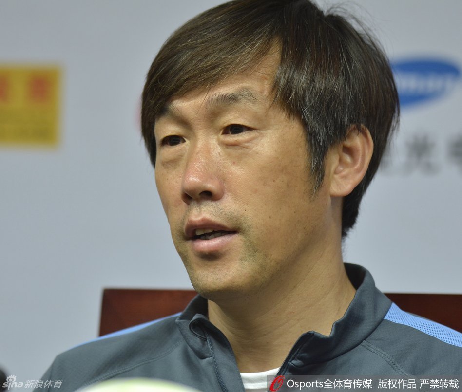 萬項明明是他媽媽和兒子商量好自己偷偷走的，董路說是他讓萬項走的