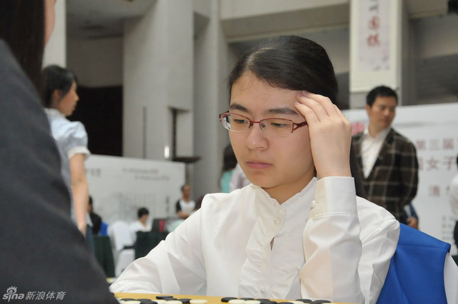 女子围甲赛后复盘_高清图集_新浪网