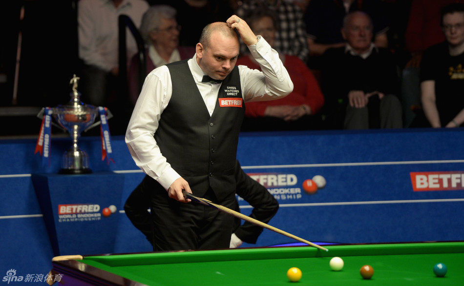 北京时间5月4日，斯诺克世锦赛决赛，宾汉姆18-15胜墨菲封王，获得排名赛第三冠。