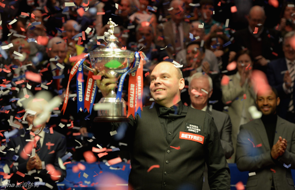 北京时间5月4日，斯诺克世锦赛决赛，宾汉姆18-15胜墨菲封王，获得排名赛第三冠。