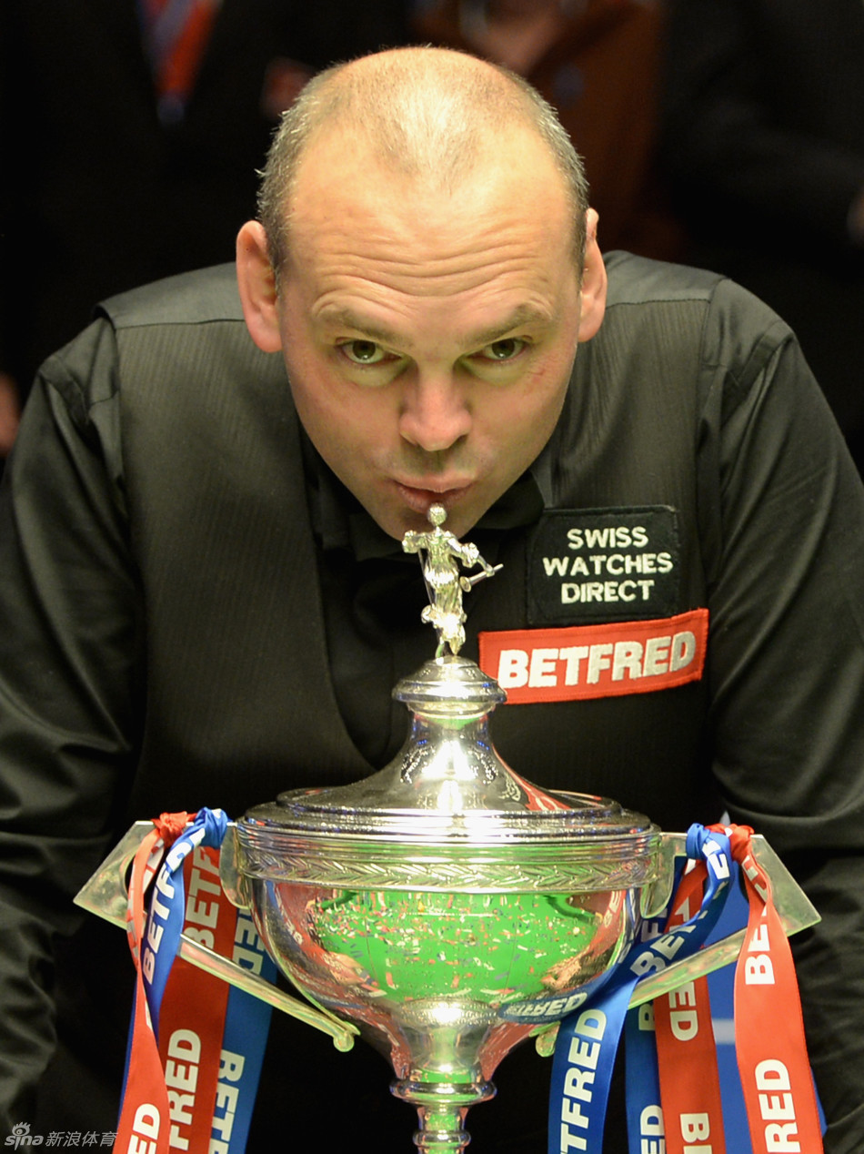 北京时间5月4日，斯诺克世锦赛决赛，宾汉姆18-15胜墨菲封王，获得排名赛第三冠。