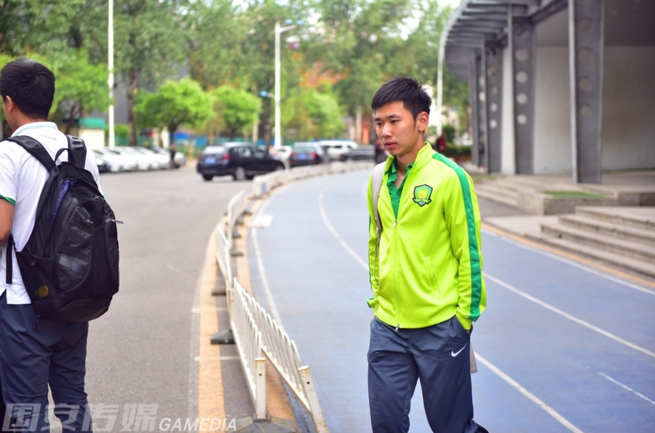 足协杯国安将士出征深圳 -- 佛山E家|佛山信息网